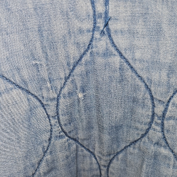 Blue Quilted Robe - Picture 6 of 7